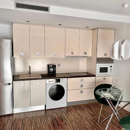 Apartamento Centrico Con Plaza De Garaje Y Piscina Apartment Murcia Exterior photo